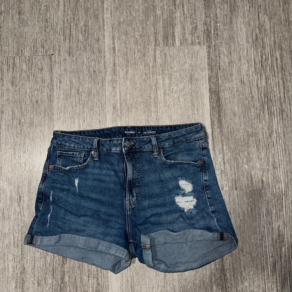 Old Navy High Rise Medium Wash O.G Straight Distressed Shorts